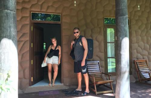 Udawalawa Hotel | River Cottage Safari