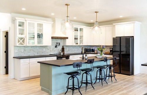 Evergreen House | River Front, Brand new house. 3 mins to downtown Kalispell