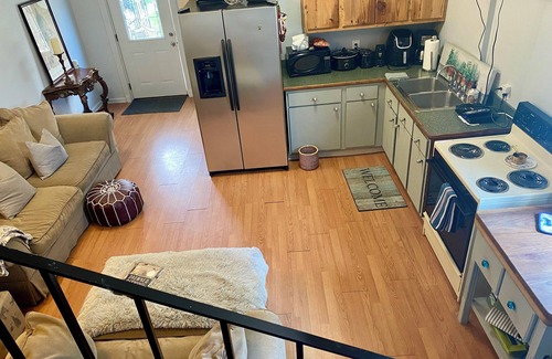 Kenner - Louis Armstrong International Airport House | River Ridge cottage sleeps 6 Pet's Welcome 30 day min