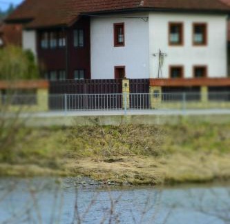 Ivachnova Resort | River Side Holiday Home near Besenova
