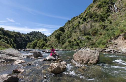 Taihape Cabin | River Valley Lodge