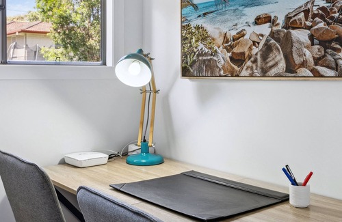 Maclean House | River View Beach Hub - Access to the Clarence Valley