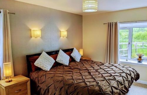 Tummel Bridge House | River View Cottage in Perthshire