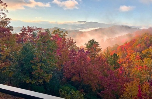 Nantahala Cabin | RIVERFRONT Cabin on Nantahala River, Minutes from NOC