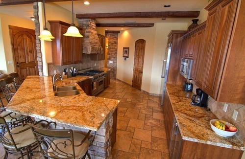 Bullhead City House | Riverfront Luxury Mansion, private Pool & Spa
