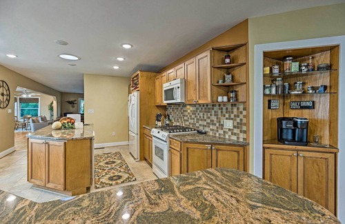 Kinsale House | Riverfront Paradise w/Hot Tub & Pool in Kinsale!