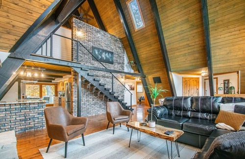 Bristol House | Riverhaven! Gorgeous A-Frame On St Joe River!