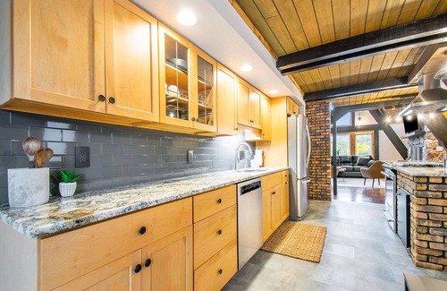 Bristol House | Riverhaven! Gorgeous A-Frame On St Joe River!