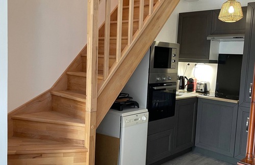 Mezieres-sur-Ponthouin Cottage | Riverside Retreat: Historic Mill House with Fishing, Pet-Friendly, EV Charging