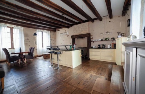 Confolens House | Riverside Appartment