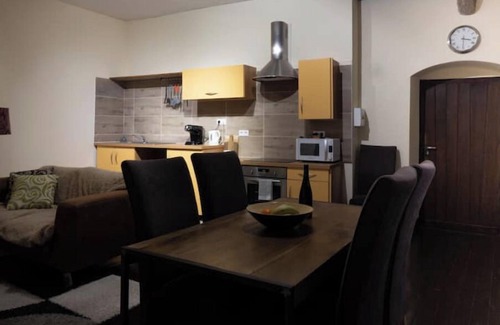 Confolens House | Riverside Appartment