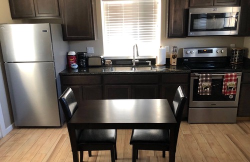 Grants Pass House | Riverside Cabin 5 - (Brand New Construction)