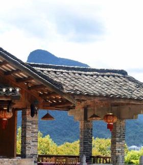 Yangshuo Hotel | Riverside Retreat Hotel