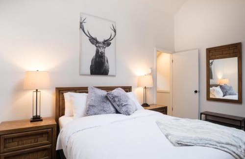 Deming House | Riversong Retreat