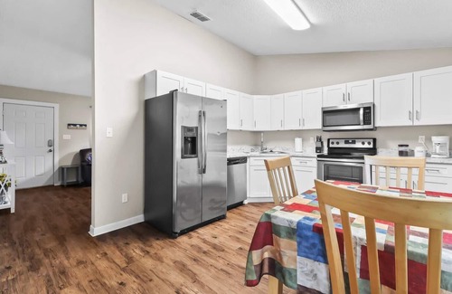 Riverview House | Riverview beatiful acre home Pet/RV/boat Friendly