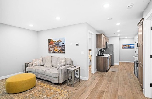 Duluth Apartment | RiverWest Trails End Chalet -New-Base Spirit Mtn - 20% off Bike Rentals