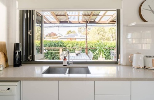 Riverstone House | Rivo Entertainer