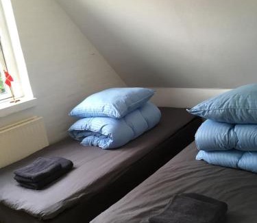 Varde Apartment | Ro i skoven - men tæt på byen