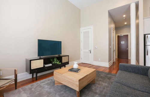 Central Business District Apartment | Roami at Factors Row | Near Superdome | 1 Bedroom