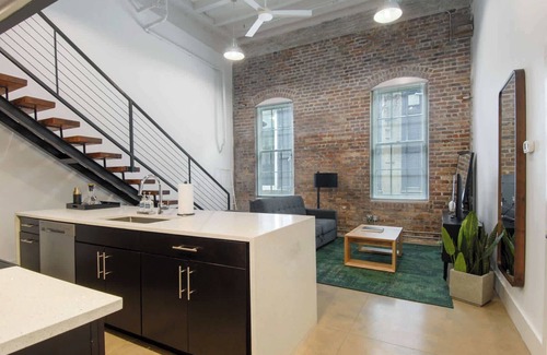 Central Business District House | Roami at Motorworks | 2-Story Apartment |2 Bedroom
