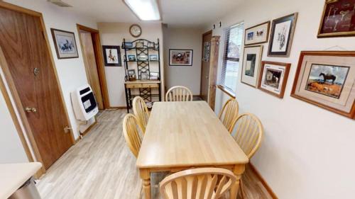 Red River House | Roberts Trappers Lodge - Pet Friendly - WiFi- Trailer Parking - Garage Access - Washer - Dryer - Great Views