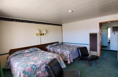Raton Hotel | Robin Hood Motel