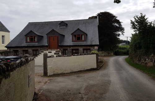 Liskeard Apartment | Robins Nest - At the foot of Bodmin Moor