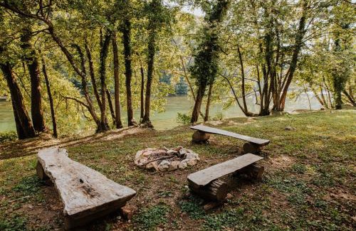 Netretic Other | Robinson camp Kupa - Juratovićki brig