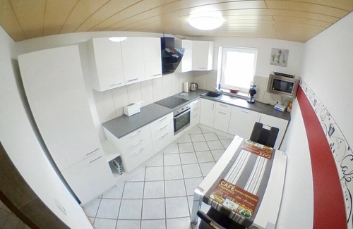 Balve Apartment | ROBINSON dream holiday apartment - modern&quiet -in the adventure & culture area