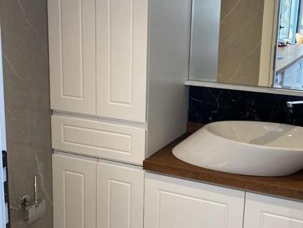 Bodrum City Center House | Robinson Tiny House Park