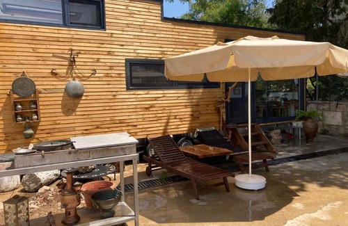 Bodrum City Center House | Robinson Tiny House Park