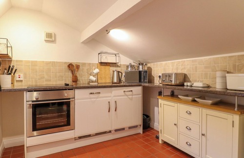 Alstonfield Cottage | ROCK COTTAGE, pet friendly, character holiday cottage in Alstonefield
