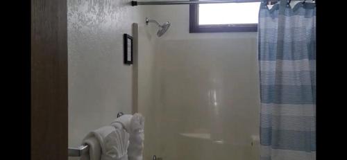 Clinton Hotel | Rock Creek Mercantile & Motel