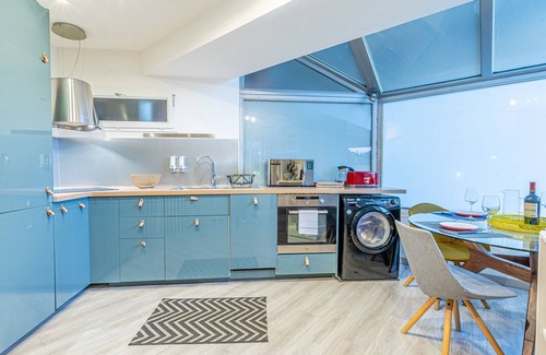 Metz-Centre – Ancienne Ville Apartment | Rock in Share - Suite "Comme à Venise"
