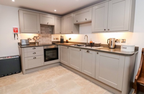 Hopton Castle Cottage | ROCKHILL FARM HAY BARN, pet friendly, with a garden in Clun