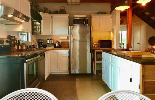 Monument Manor House | RockHill Ranch-Joshua Tree Retreat, Secluded and Beautiful!