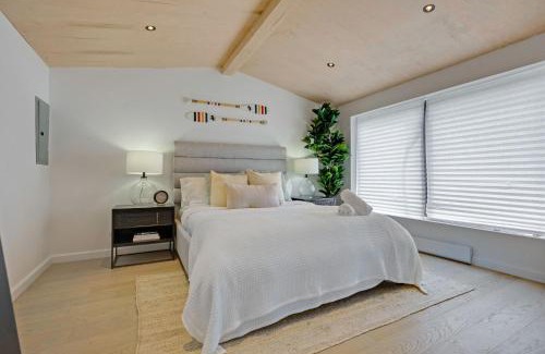 Amherst Hotel | Rockway Motel