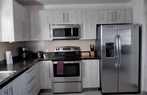 Puerto Penasco Condo | Rocky Point! five Minute Walk To The Beach Access! Two Car Garage For Your Toys!