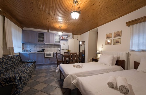 Kalentzion Hotel | Rodami
