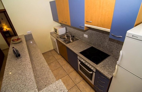 Almadraba-Canyelles Apartment | Rodas II - Three Bedroom Apartment, Sleeps 6