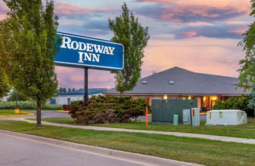 Coopersville Hotel | Rodeway Inn