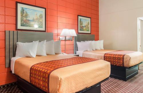 Nashville Hotel | Rodeway Inn