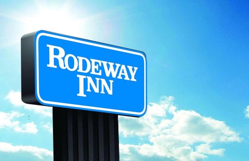 Pittsfield Hotel | Rodeway Inn