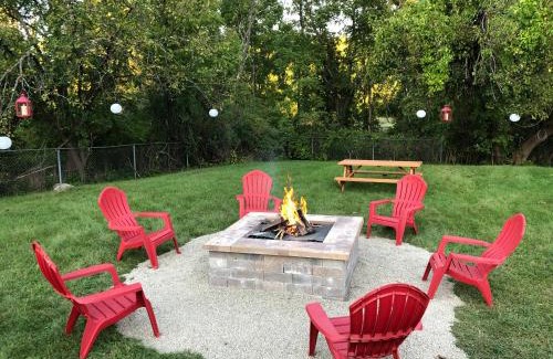 Sussex Hotel | Rolling Hills Motel