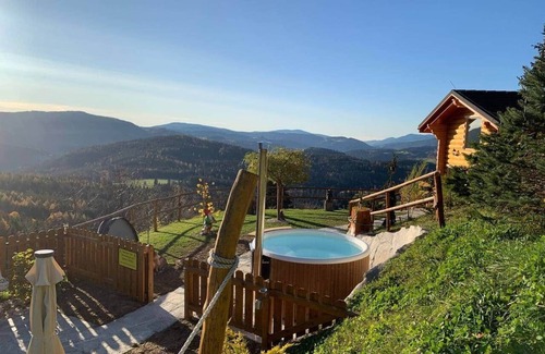 Ratten Ski Chalet | Romantic cabin, wellness, nature and luxury