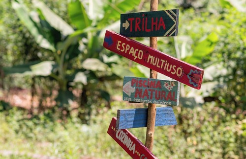 Piedade do Paraopeba Ski Chalet | Romantic chalet with double bathtub in Brumadinho 30 minutes from BH. Pet friendly