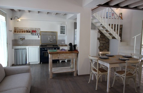 Chiessi House | Romantic cottage on the coast of the sun at 80 m from the sea loc. Chiessi