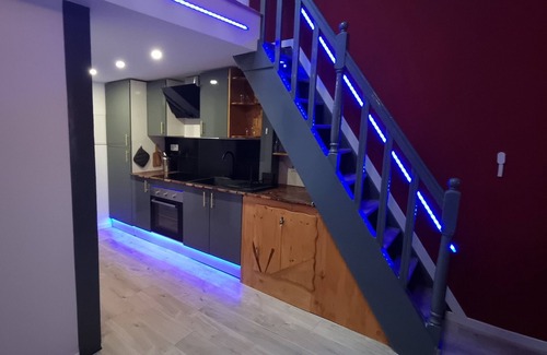 Pignans Apartment | Romantic experience - Air-conditioned - 30 min from the sea. Ideal for a couple!