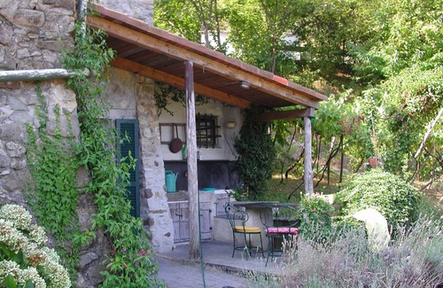 Fontona House | Romantic stone house in the Cinque Terre nature reserve (3 km from ocean)