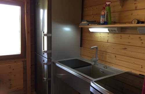 Hessisch Oldendorf Ski Chalet | Romantic Wooden Lodge, detached, absolutely quiet, natural swimming pool, sauna